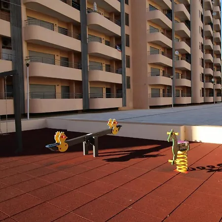 T1 Da Rocha / Paraíso Sol Da Rocha *